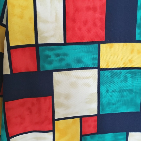 Notations Petite Colorful Square Print Blouse - Picture 10 of 10